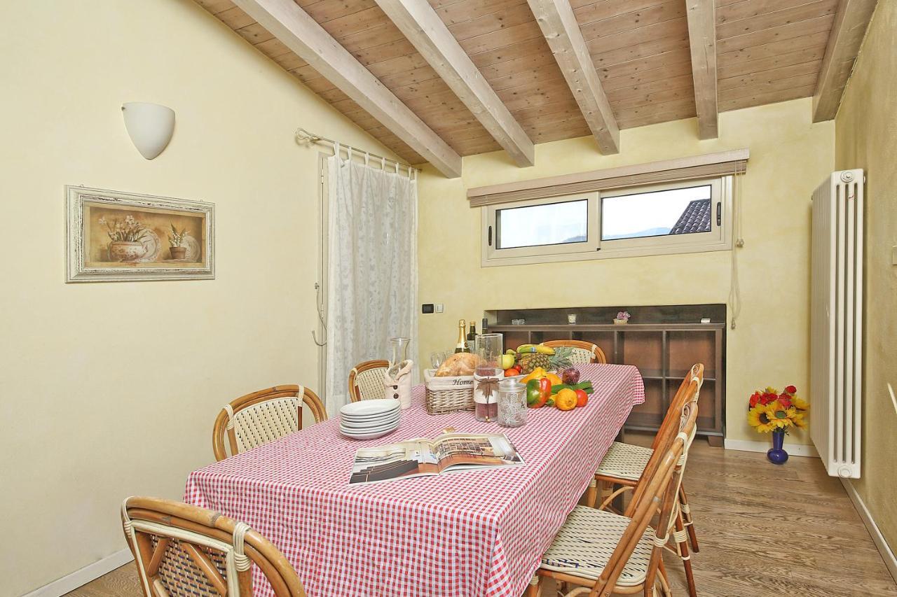 Aparthotel Il Colombaro Salò Esterno foto