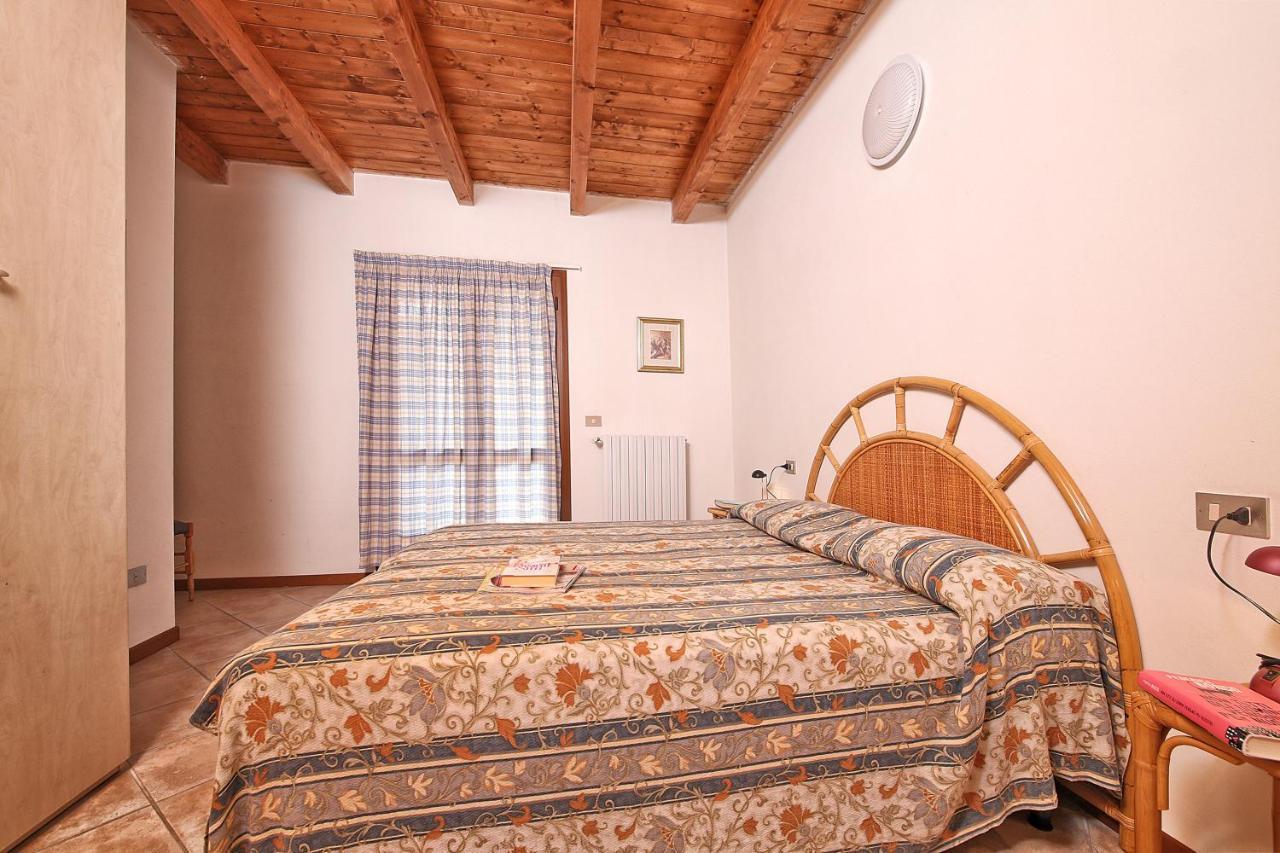 Aparthotel Il Colombaro Salò Esterno foto