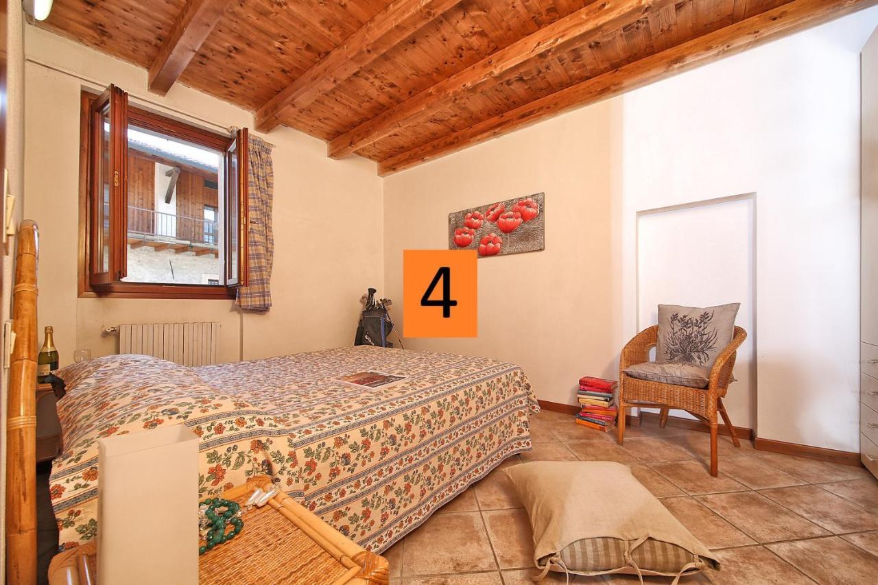 Aparthotel Il Colombaro Salò Esterno foto